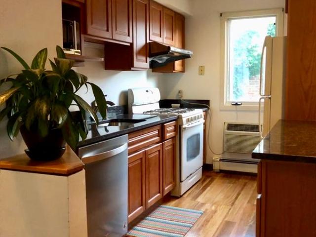 Room for rent in Cambridge, Massachusetts