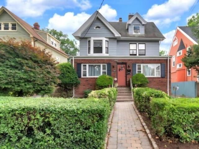 Room for rent in Orange, New Jersey