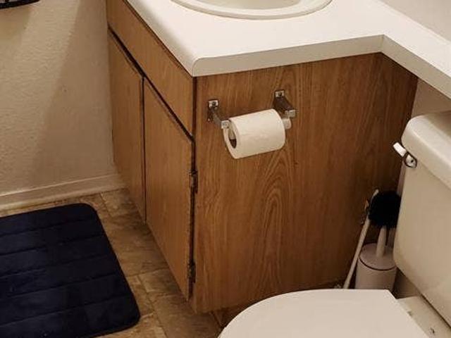 Room for rent in Lake Elsinore, California
