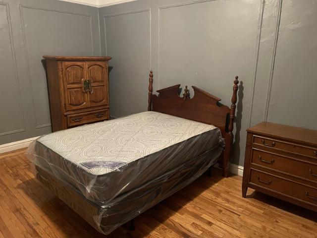 Room for rent in The Bronx, Arverne