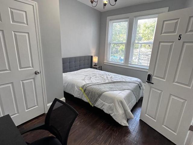 Room for rent in Gibsonton, Maryland