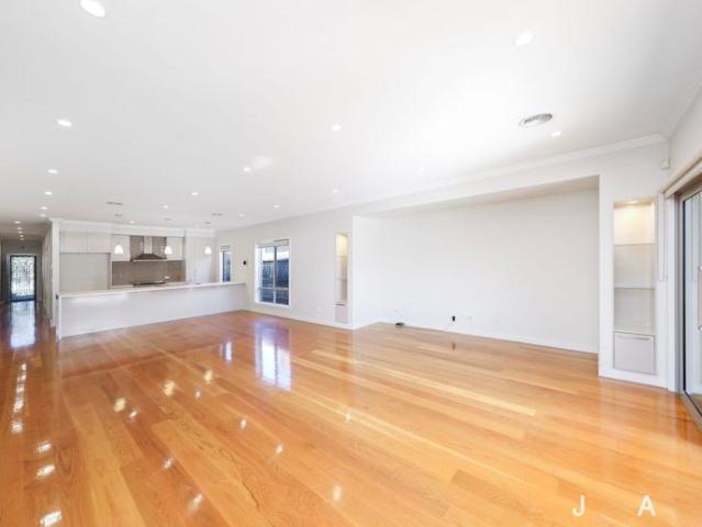 Townhouse for rent in Camerons Creek, Victoria