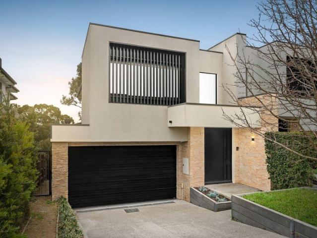Townhouse for sale in Camerons Creek, Victoria