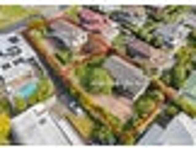 House for sale in Castor Bay