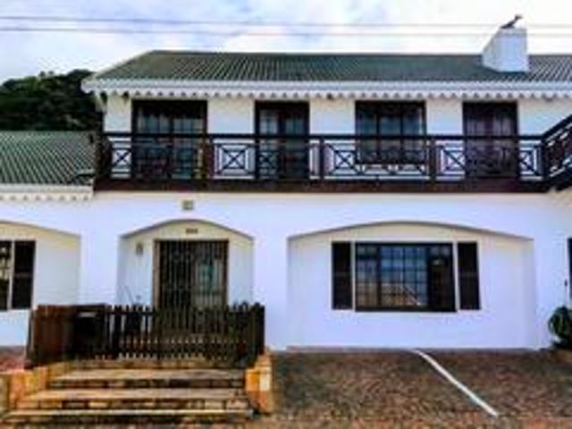 House for sale in Groot Brak Rivier, Western Cape