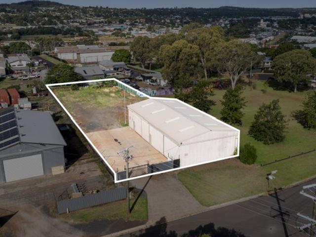 Warehouse for rent in Toowoomba, Queensland