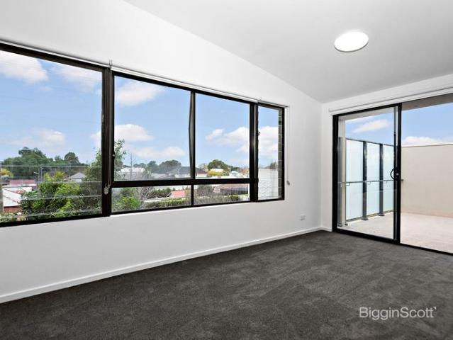 Townhouse for rent in Camerons Creek, Victoria