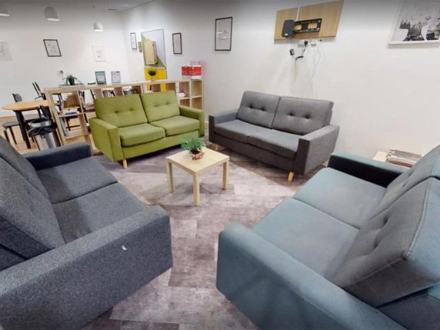 Studio for rent in Little Woodhouse, Leeds