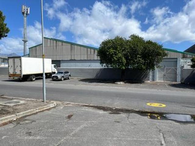 Commercial for rent in Cape Town Ward 53, City of Cape Town