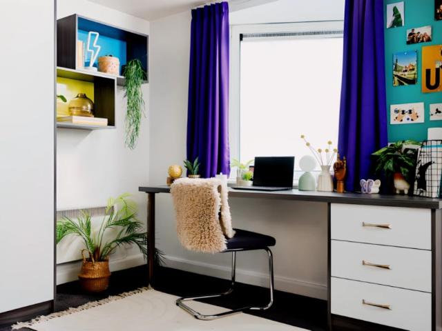 Studio for rent in Woodhouse, West Yorkshire