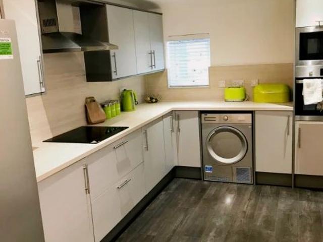 Studio for rent in Hull, City Of Kingston Upon Hull