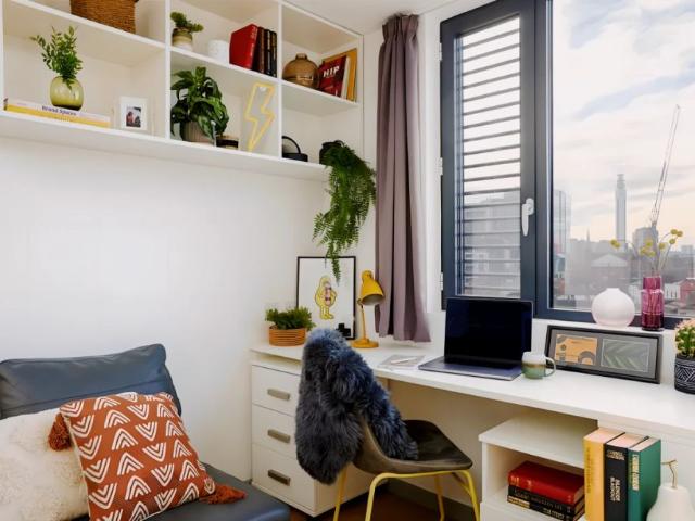 Studio for rent in Digbeth, West Midlands