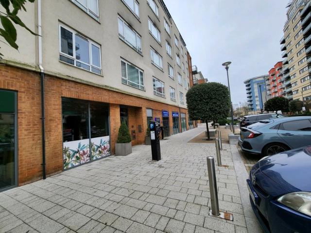 Studio for rent in Colindale, Greater London