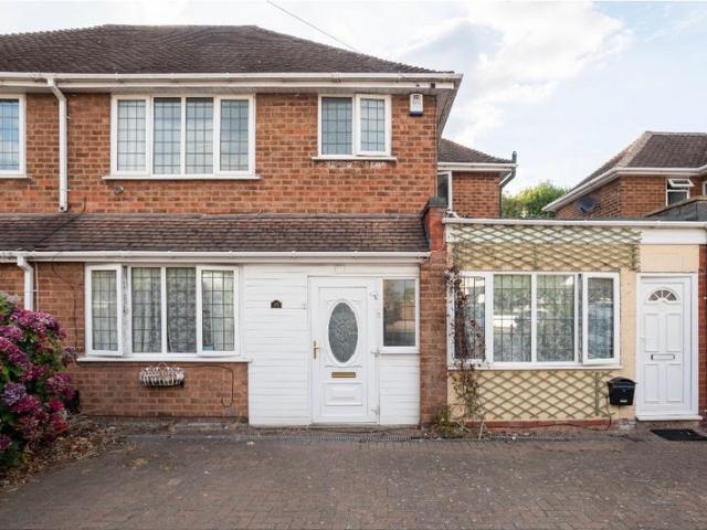Studio for rent in Sutton Coldfield, West Midlands