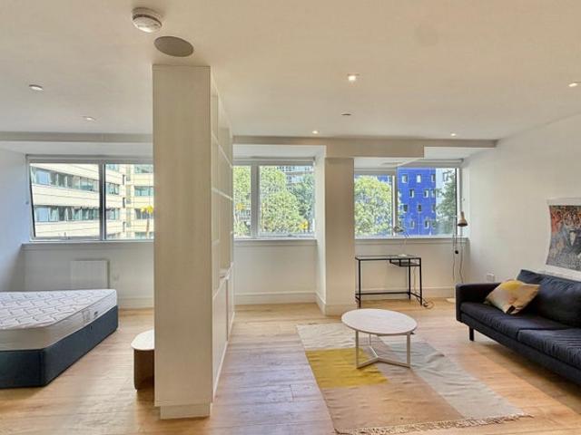 Studio for rent in Greater London