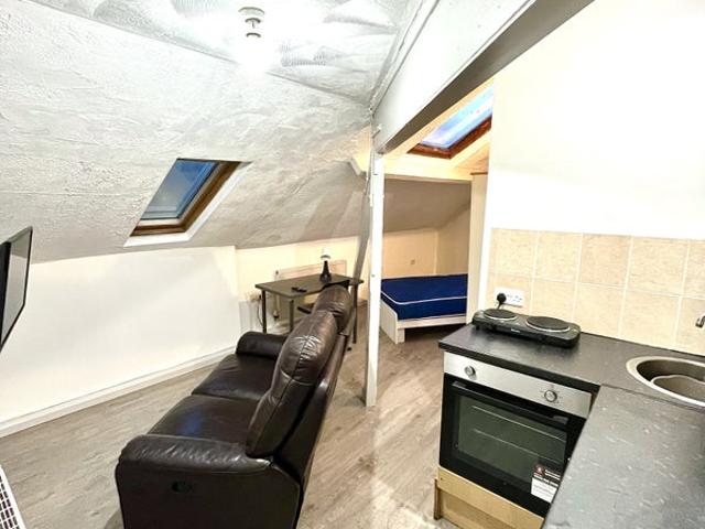 Studio for rent in Page Hall, Isle Of Man