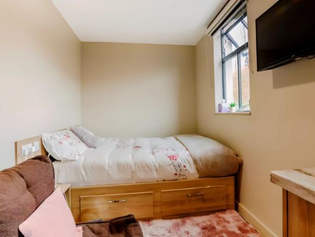 Studio for rent in West Cliff, Bournemouth