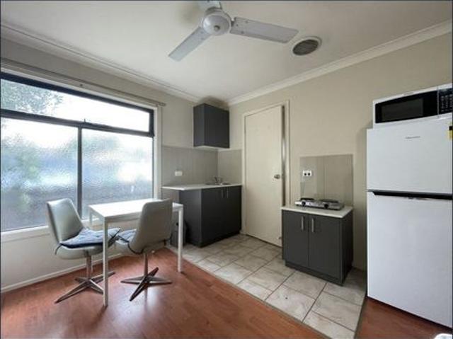 Granny Flat for rent in Camerons Creek, Victoria