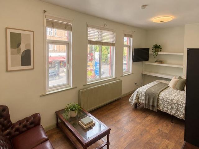 Studio for rent in Greater London
