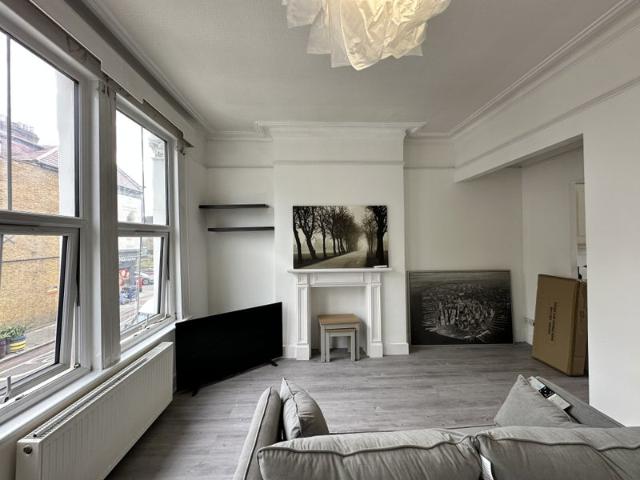 Studio for rent in Oval, Greater London