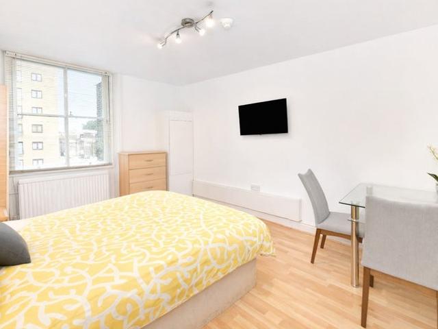 Studio for rent in South Kensington, Greater London
