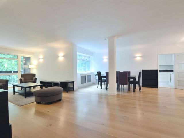 Apartment for rent in St. John's Wood, Greater London
