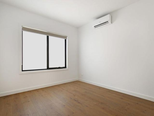 Townhouse for rent in Camerons Creek, Victoria
