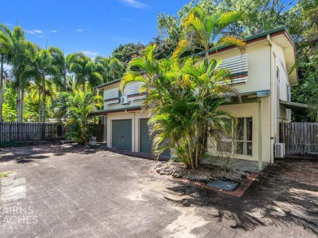 Townhouse for sale in Yorkeys Knob, Queensland