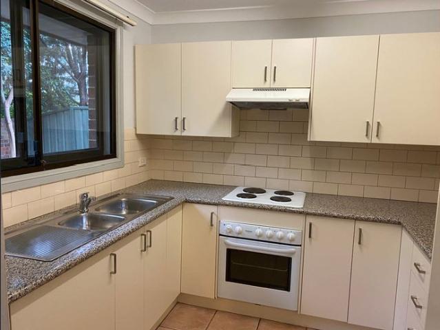 Townhouse for rent in Sydney, New South Wales