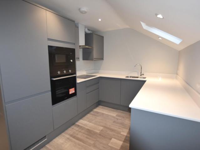 Apartment for rent in London Borough of Ealing, Park Royal