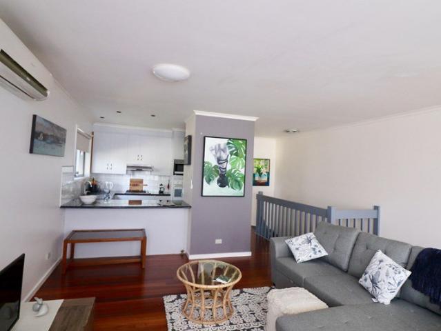 Apartment for rent in Mallacoota, Victoria