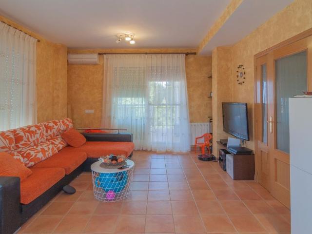 Casa en alquiler en La Hoya de Buñol, Valencia