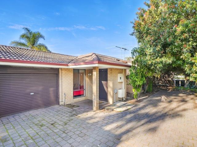 Villa for sale in Warwick, Western Australia