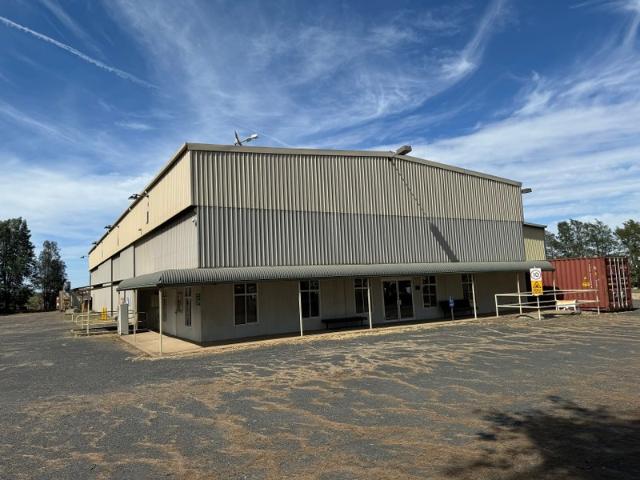 Warehouse for sale in Dubbo, New South Wales