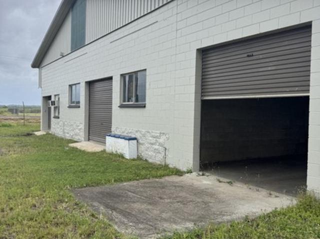 Warehouse for rent in Wangan, Queensland