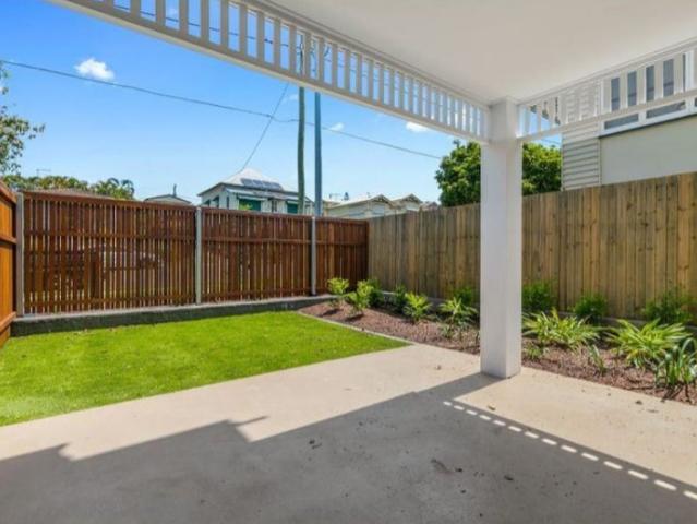 Townhouse for rent in Toombul, Queensland