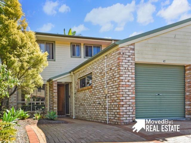 Townhouse for sale in Fernbrook, Queensland
