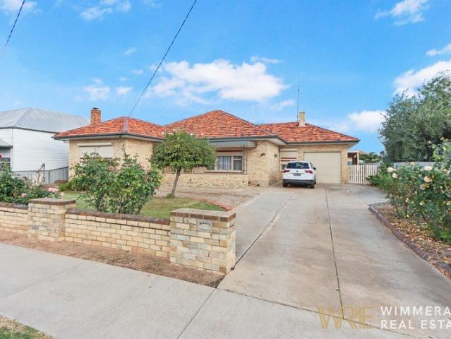 House for sale in Warracknabeal, Victoria