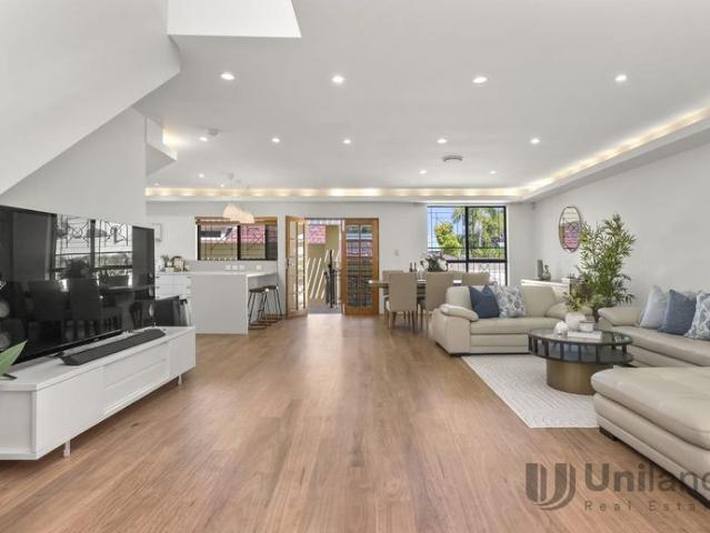 Townhouse for rent in Sydney, New South Wales