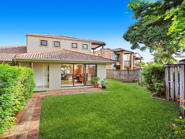 Townhouse for sale in Gold Coast, Gold Coast Metro