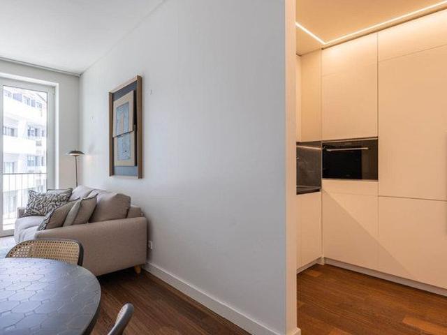 Apartamento alugar em Santo António, Lisboa