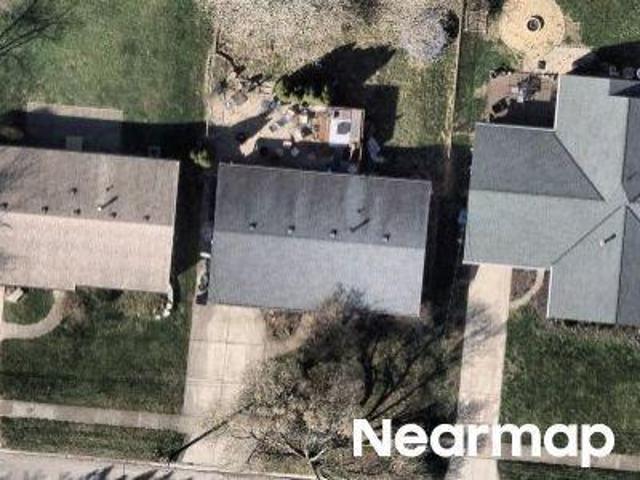 House for sale in Roselawn, Ohio