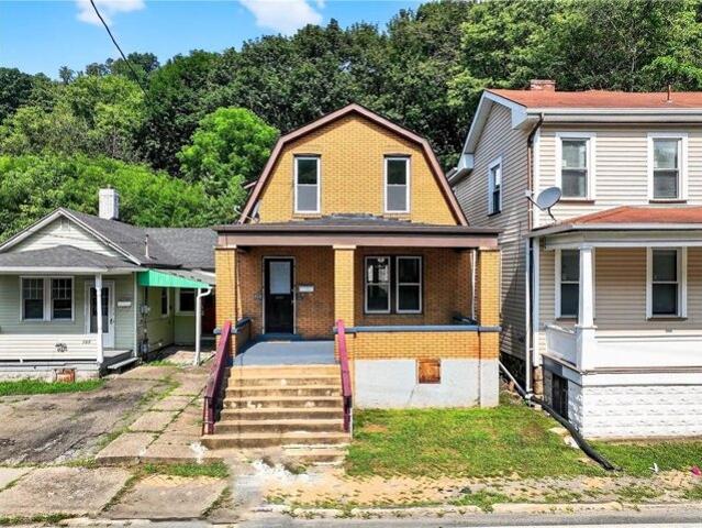 House for sale in Turtle Creek