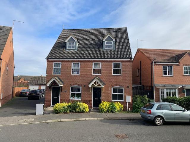 House for rent in Corby