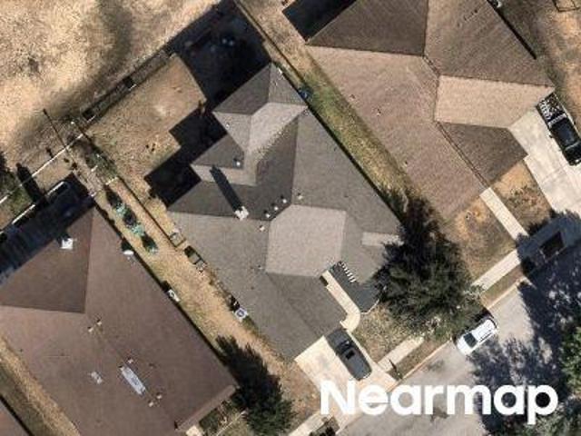 House for sale in Floresville, Wilson County