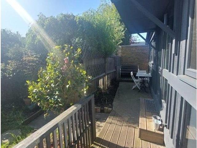 Studio for rent in Stockwell Park, Greater London