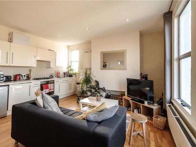 Apartment for rent in London Borough of Lambeth, Greater London