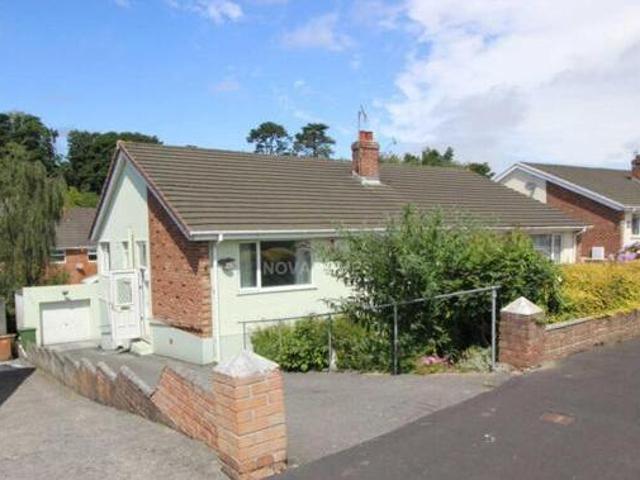House for rent in Follaton, Strode