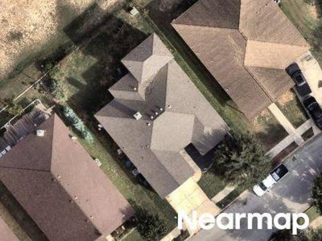 House for sale in Floresville, Wilson County