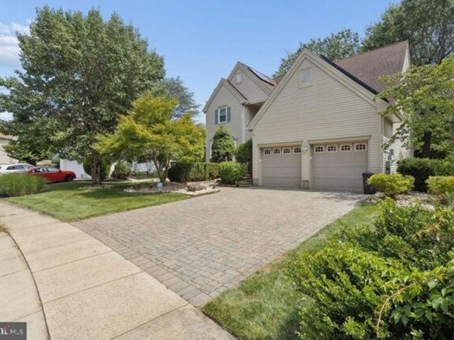 House for sale in Dayton, New Jersey